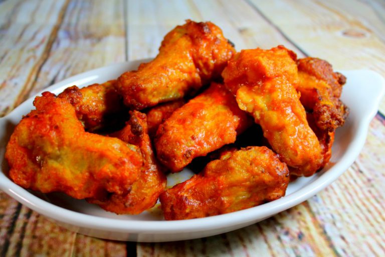 Plain Wing Dings Golden Pizza